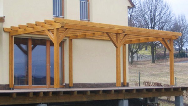 Pergola z lepeného lamelového dřeva BSH